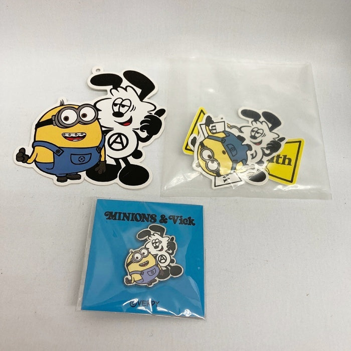 VERDY ヴェルディ MINIONS & Vick ミニオンズ&ヴィック Tシャツ VERDY ヴェルディ MINIONS & Vick ミニオンズ&ヴィック Tシャツ