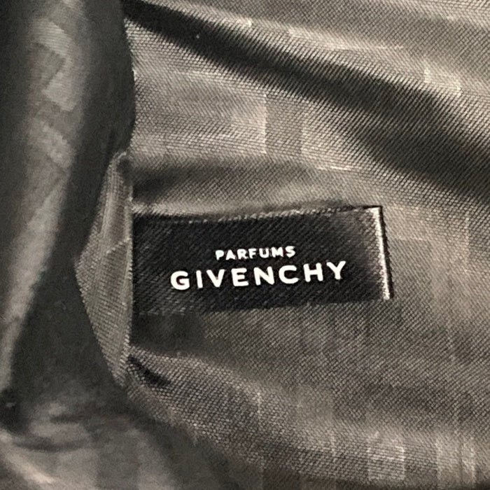 GIVENCHY ジバンシー トートバック エンボスロゴ ブラック 瑞穂店