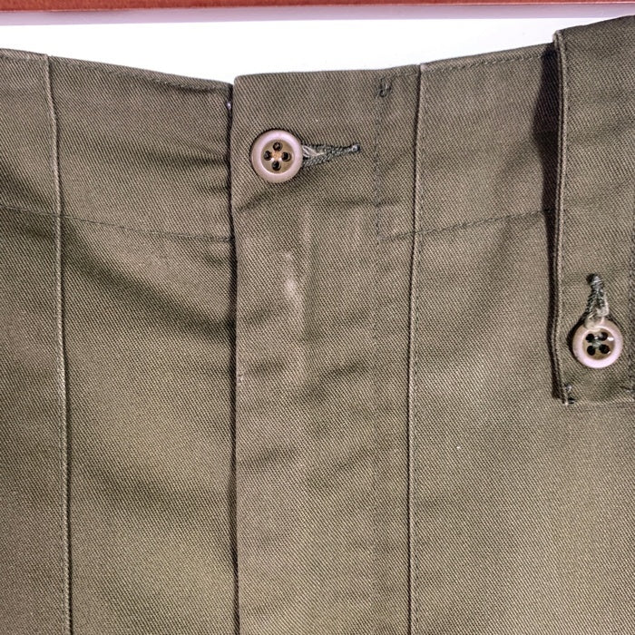イギリス軍 ミリタリー ベイカーカーゴパンツ ファティーグ オリーブ Size 85/80/96 福生店