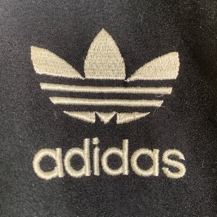 90-00's adidas アディダス スリーストライプ トラックジャケット トレフォイル刺繡 ブラック 万国旗タグ ベトナム製 Size L 福生店