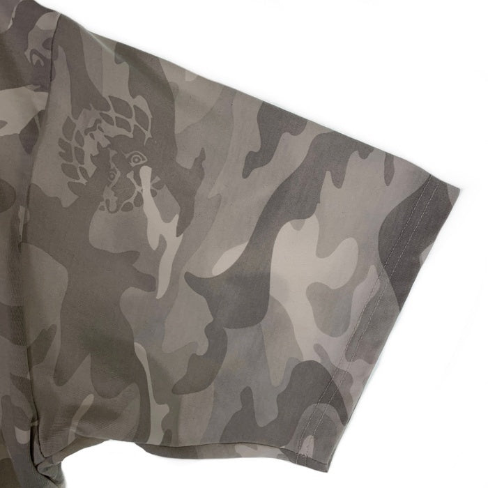 AVIREX アヴィレックス 新日本プロレス50周年記念 CAMO カモフラージュ プリントTシャツ ホワイト 6123480 Size 2XL 福生店