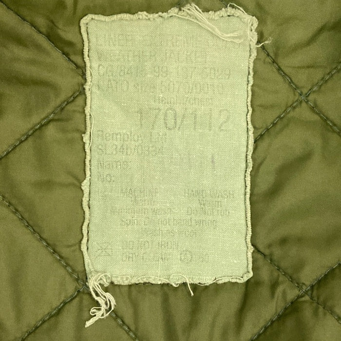 イギリス軍 ダブルボタン キルティング ライナージャケット オリーブ size170/112 瑞穂店