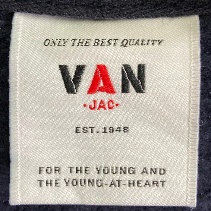 VAN JAC ヴァンジャケット プルオーバーパーカー ワンポイント刺繍 ネイビー sizeL 瑞穂店