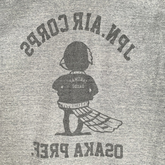 SAMURAI JEANS サムライジーンズ JPN.AIR CORPS OSAKA PREF. 半袖 プリント Tシャツ グレー SizeL 福生店