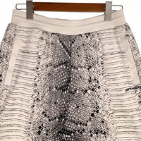 Carhartt WIP カーハート ワークインプログレス Snake AOP Sweat Short スネークプリント スウェットショーツ ショートパンツ ホワイト ブラック Size S 福生店