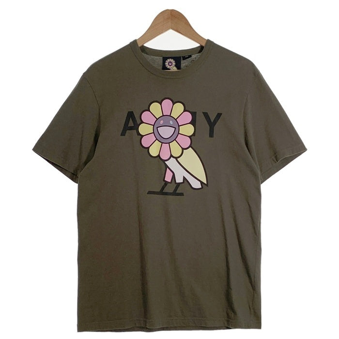 OCTOBERS VERY OWN オクトーバーズベリーオウン TM/KK カイカイキキ 村上隆 プリントTシャツ オリーブ Size M 福生店