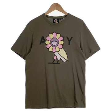 OCTOBERS VERY OWN オクトーバーズベリーオウン TM/KK カイカイキキ 村上隆 プリントTシャツ オリーブ Size M 福生店