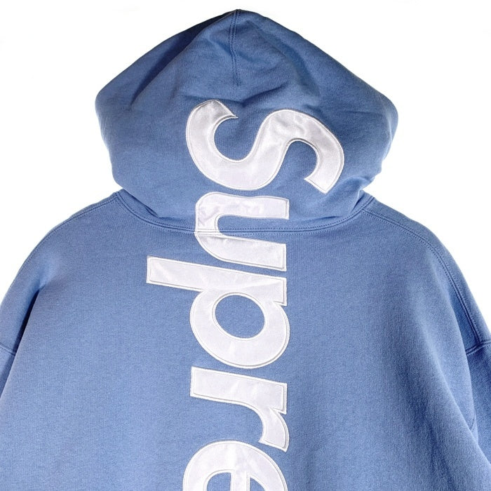 SUPREME シュプリーム 24AW Satin Applique Hooded Sweatshirt サテンアップリケ プルオーバースウェットパーカー フーディ ライトブルー Size L 福生店