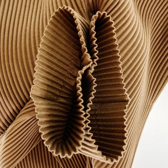 HOMME PLISSE ISSEY MIYAKE オムプリッセイッセイミヤケ SAMPLE品 プリーツ ストレートパンツ ベージュ size2 瑞穂店