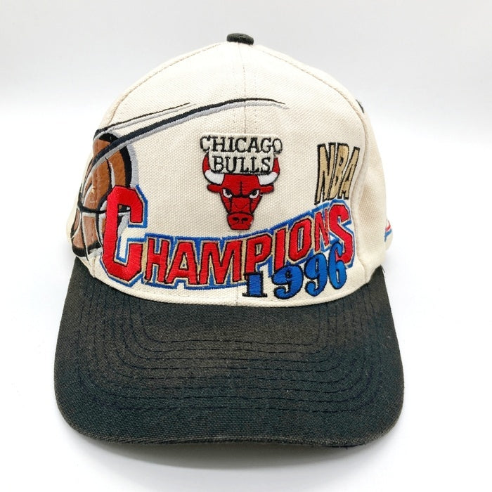 CHICAGO BULLS シカゴブルズ CHAMPIONS 1996 LOCKER ROOM 台湾製 キャップ ホワイト 瑞穂店