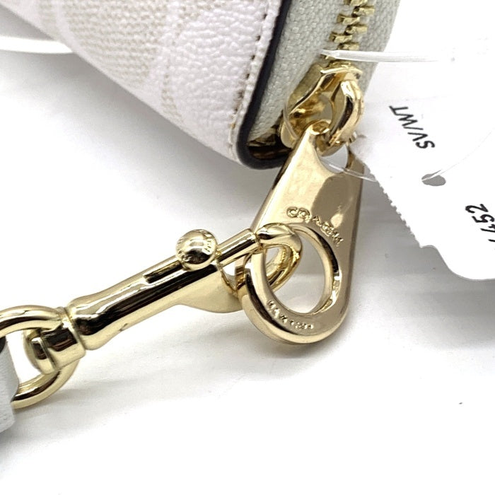 COACH コーチ C4452 シグネチャー PVCレザー ラウンドファスナーウォレット 長財布 ホワイト ストラップ 福生店