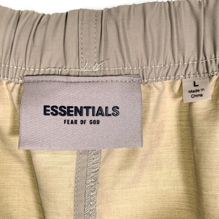 FOG ESSENTIALS エッセンシャルズ ナイロンパンツ ベージュ Size L 福生店