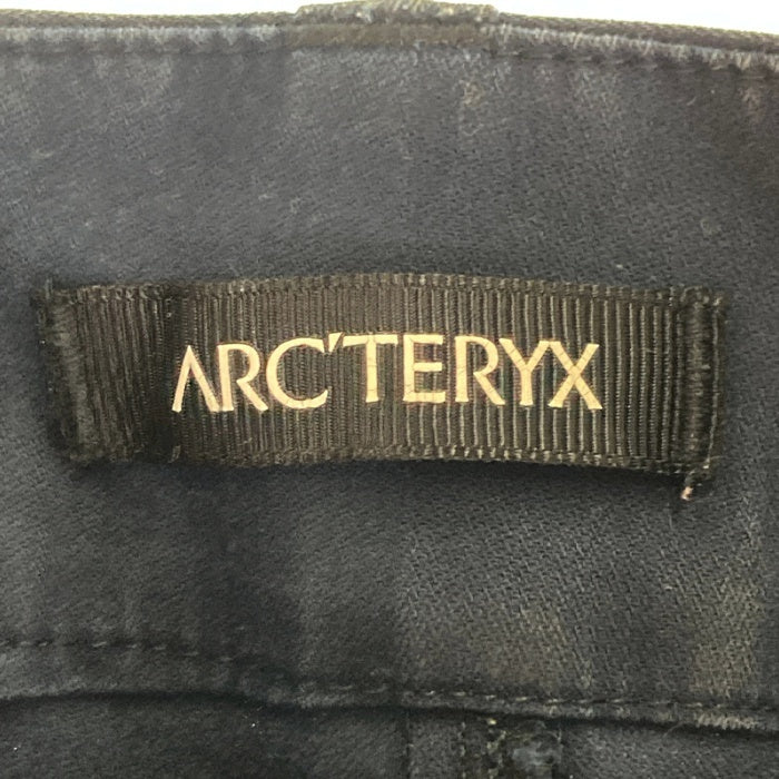 ARC'TERYX アークテリクス Trim fit Coupe ajustee ハーフパンツ ブラック size32※色褪せ・変色・小穴あり 瑞穂店