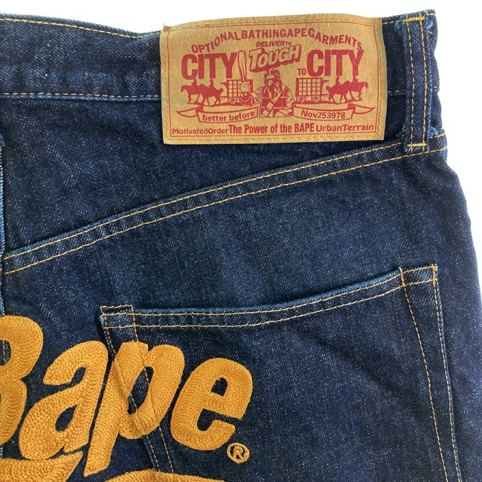 A BATHING APE アベイシングエイプ 刺繡 星型 ロゴ デニム ハーフパンツ ブルー sizeM 瑞穂店