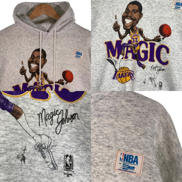 90's NBA ロサンゼルス・レイカーズ マジックジョンソン イラストプリント プルオーバースウェットパーカー オートミール SALEM Size L 福生店