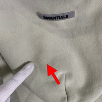 FOG ESSENTIALS エッセンシャルズ FRONT LOGO HOODIE フロントラバーロゴ プルオーバーパーカー フーディー ピスタチオ Size S 福生店