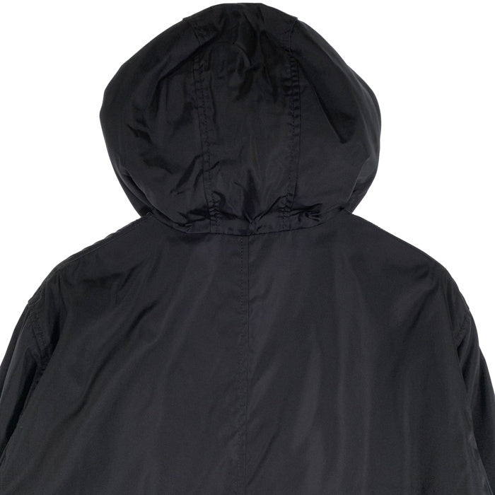 PRADA プラダ ナイロン フーデッド ジップアップジャケット ハーフ丈 中綿 ブラック Size XL 福生店