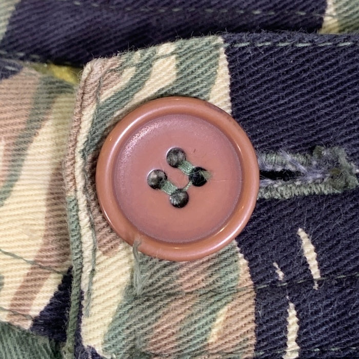 U.S.ARMY レプリカ タイガーストライプ ミリタリーカーゴパンツ ボタンフライ カモフラージュ Size L 福生店