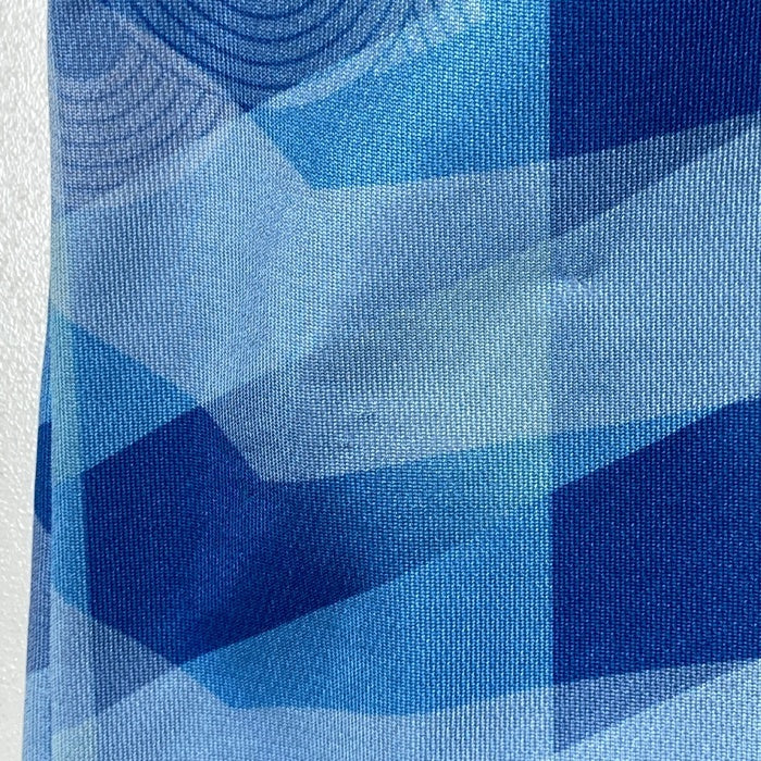 UMBRO アンブロ ×(C)OVER FOOTBALL SHIRT ブルー 総柄 sizeM 瑞穂店
