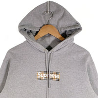 SUPREME シュプリーム BURBERRY バーバリー 22SS Box Logo Hooded Sweatshirt ボックスロゴ プルオーバー フーディー パーカー グレー カナダ製 Size S 福生店