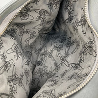 Vivienne Westwood ヴィヴィアンウエストウッド サフィアーノ ショルダーバッグ シルバー 瑞穂店