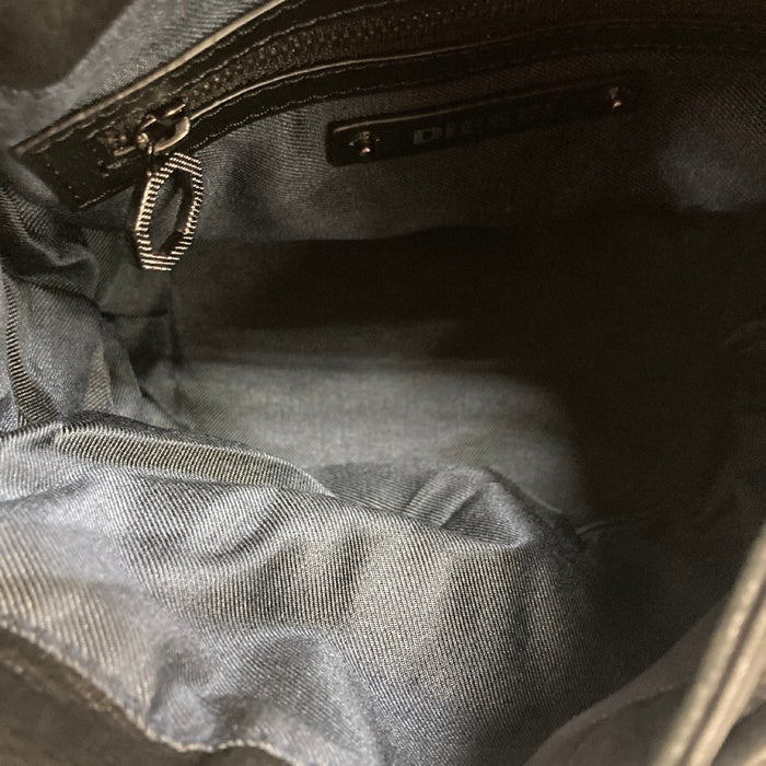 新品未使用◎ DIESEL 巾着型ショルダーバッグ DIESEL ディーゼル 巾着型 レザー 2way ショルダーバッグ