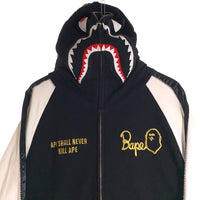 A BATHING APE ア ベイシング エイプ Souvenir Shark Zip Hoodie スーベニア シャーク ジップ パーカー フーディー ブラック ホワイト 001ZPK301308M Size XL 福生店