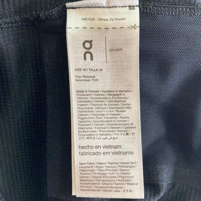 On オン Climate Zip Hoodie ジップフーディー ブラック sizeM 瑞穂店