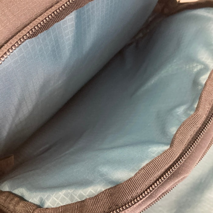 GREGORY グレゴリー RETNA 25 バックパック ブラック size25L※タバコ臭あり 瑞穂店