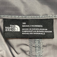 THE NORTH FACE ノースフェイス カーゴポケット ショーツ ショートパンツ グレー ポリエステル NF0A879R Size 38 瑞穂店