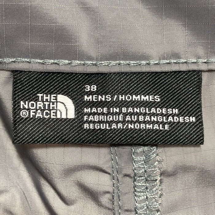 THE NORTH FACE ノースフェイス カーゴポケット ショーツ ショートパンツ グレー ポリエステル NF0A879R Size 38 瑞穂店