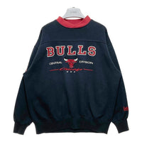NBA CHICAGO BULLS シカゴ・ブルズ フットボール スウェットトレーナー ブラック レッド 刺繡 Lee Sports Size L 瑞穂店