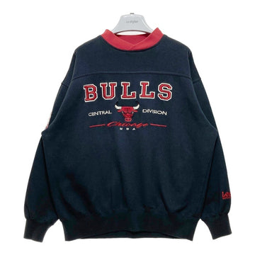 NBA CHICAGO BULLS シカゴ・ブルズ フットボール スウェットトレーナー ブラック レッド 刺繡 Lee Sports Size L 瑞穂店