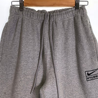 NIKE ナイキ STUSSY ステューシー Fleece Pants スウェットパンツ グレー DO9340-063 Size S 福生店