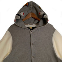A BATHING APE ア ベイシング エイプ シャーク 半袖 フード付き バーシティージャケット スタジアムジャケット スタジャン グレー ホワイト Size XL 福生店