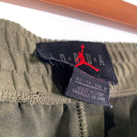 Jordan ジョーダン TRAVIS SCOTT トラヴィススコット WASH SUEDE SHORTS ウォッシュスウェードショーツ ショートパンツ オリーブ CN3425-222 Size XS 福生店