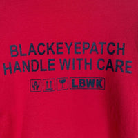 THE BLACK EYE PATCH ブラックアイパッチ LBWK プリント スウェットクルーネックトレーナー レッド Size L 福生店