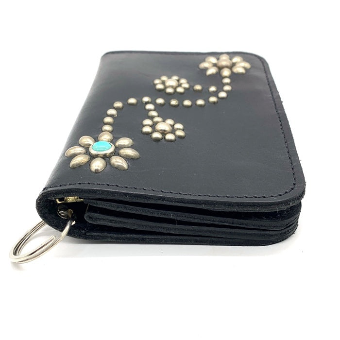 HTC エイチティーシー フラワースタッズ ミディアムウォレット レザー 財布 ブラック 福生店