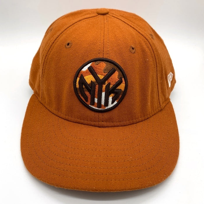 90's New Era ニューエラ 59FIFTY LOW PROFILE NBA ニューヨーク・ニックス ウールベースボールキャップ ダークオレンジ USA製 Size 7 1/4 (57.7cm) 福生店