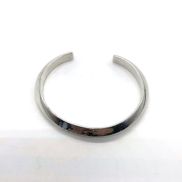 ノーブランド 7mm トライアングル シルバーバングル SILVER刻印 福生店