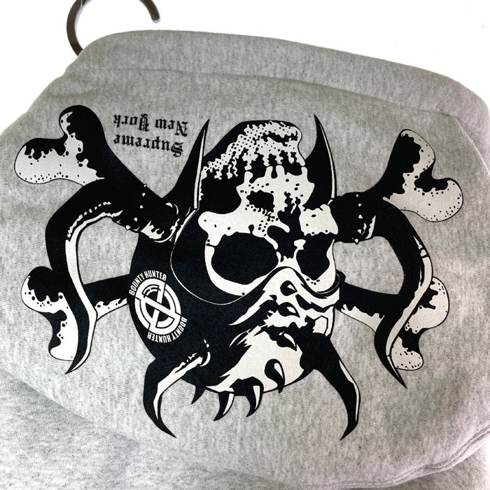 Supreme シュプリーム 23FW BOUNTY HUNTER Hooded Sweatshirt バウンティハンター プSルオーバーパーカー グレー sizeM 瑞穂店