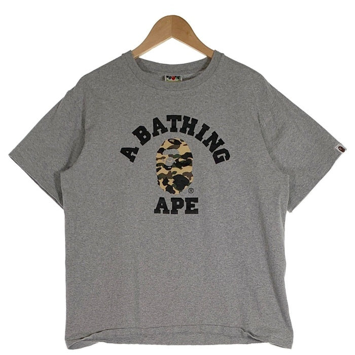 A BATHING APE アベイシングエイプ 1ST CAMO COLLEGE TEE カモ カレッジTシャツ プリント グレー Size L 福生店