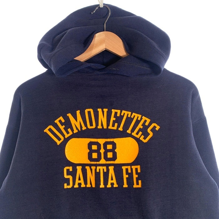 ブランド不明 DEMONETTES SANTA FE カレッジプリント ダブルフェイス プルオーバーフーディー パーカー ネイビー Size S相当 福生店