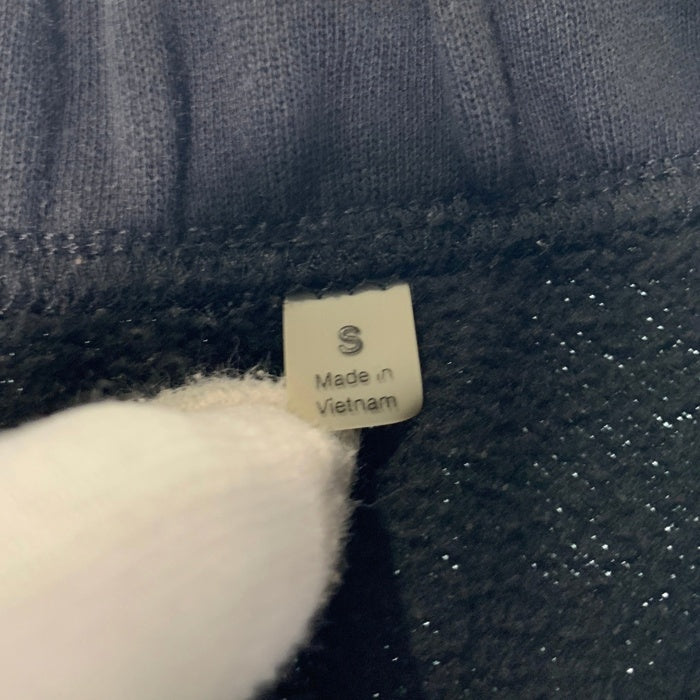 FOG ESSENTIALS エッセンシャルズ フロントラバーパッチ スウェットパンツ ブラック Size S 福生店