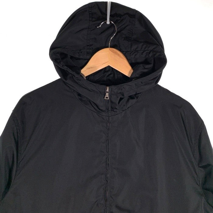 PRADA プラダ ナイロン フーデッド ジップアップジャケット ハーフ丈 中綿 ブラック Size XL 福生店