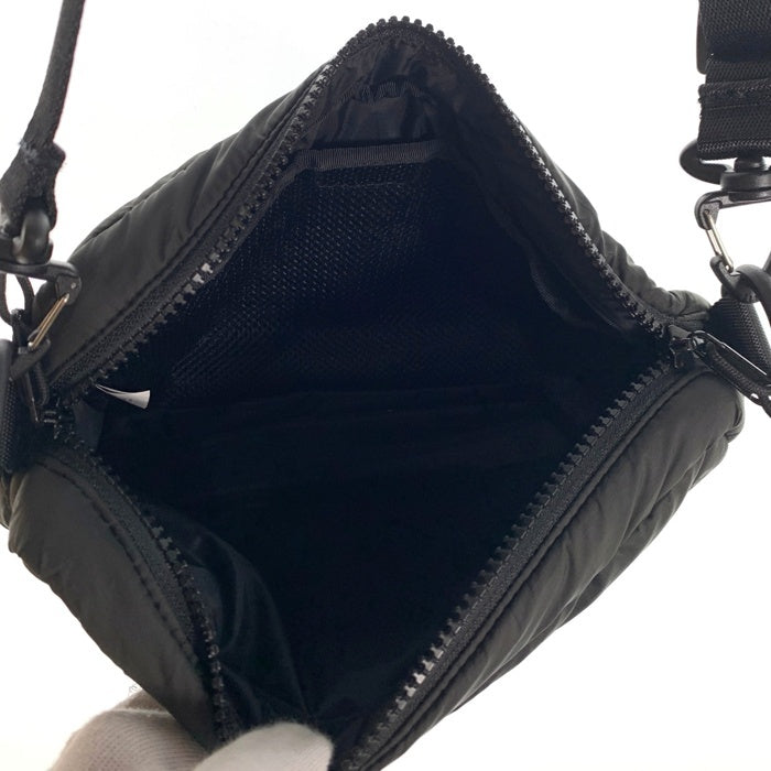 SUPREME シュプリーム 22AW Puffer Side Bag パファーサイドバッグ ショルダー ブラック 福生店