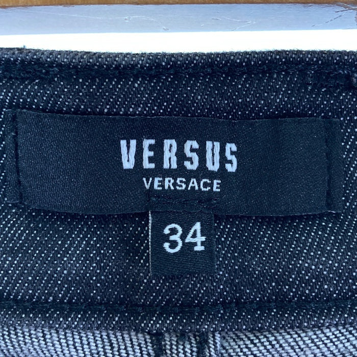 VERSUS ヴェルサス VERSACE スキニー ライオンピン デニムパンツ ブラック size34 瑞穂店