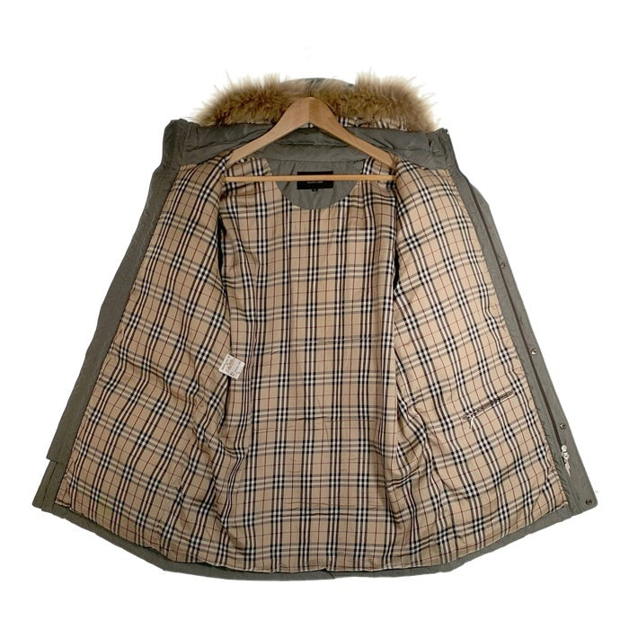 BURBERRY BLACK LABEL バーバリー ブラックレーベル ダウンジャケット ファー グレー BMP03-731-76 Size M 福生店
