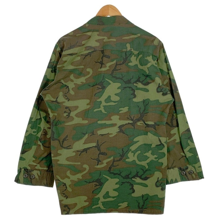 60’s U.S.ARMY 米軍 ジャングルファティーグ ミリタリージャケット カモフラージュ リップストップ 69年会計 8415-945-7656 Size M-R 福生店