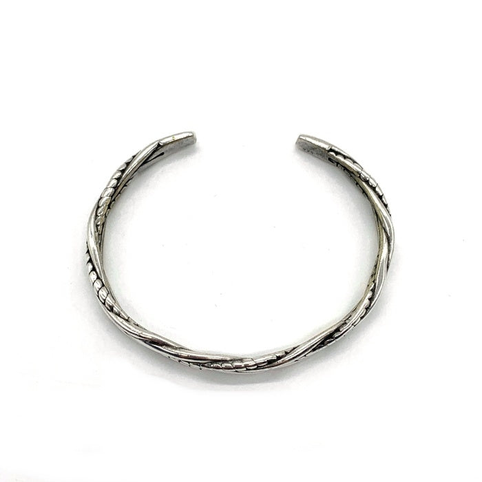 ノーブランド 6mm ツイスト シルバーバングル 925 福生店